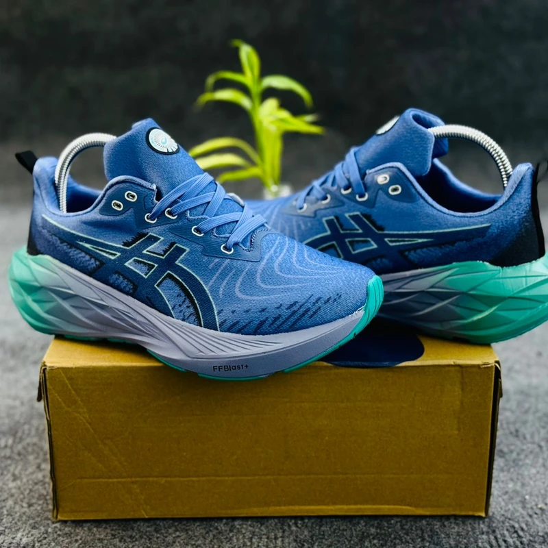 Asics NOVABLAST 4