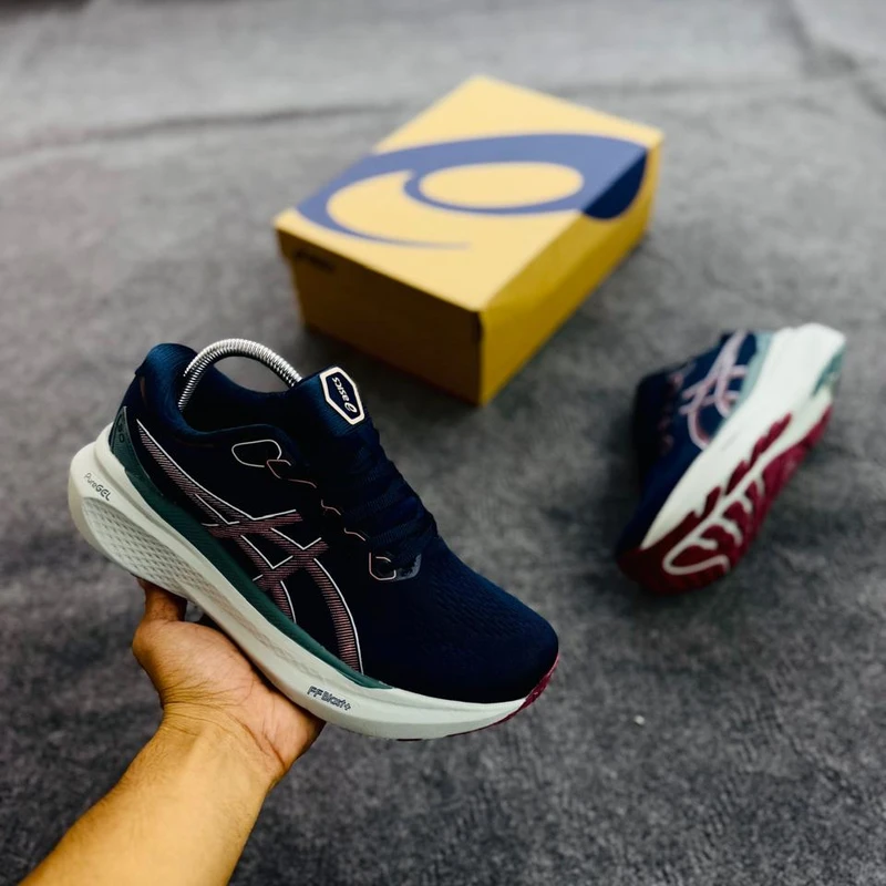 ASICS Gel Kayano 30