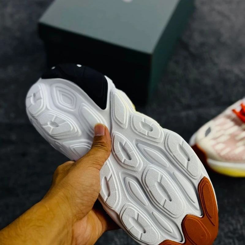 NEW BALANCE 1080 BALOS V1 - Image 4