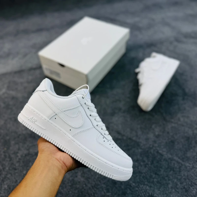 Nike Air Force 1 '07 (full white)