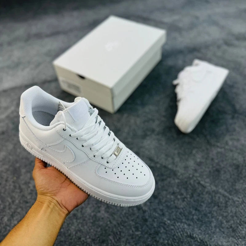 Nike Air Force 1 '07 (full white)