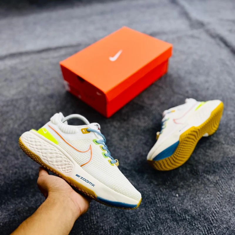 "  Nike ZoomX Invincible Run Flyknit 2 - Image 3