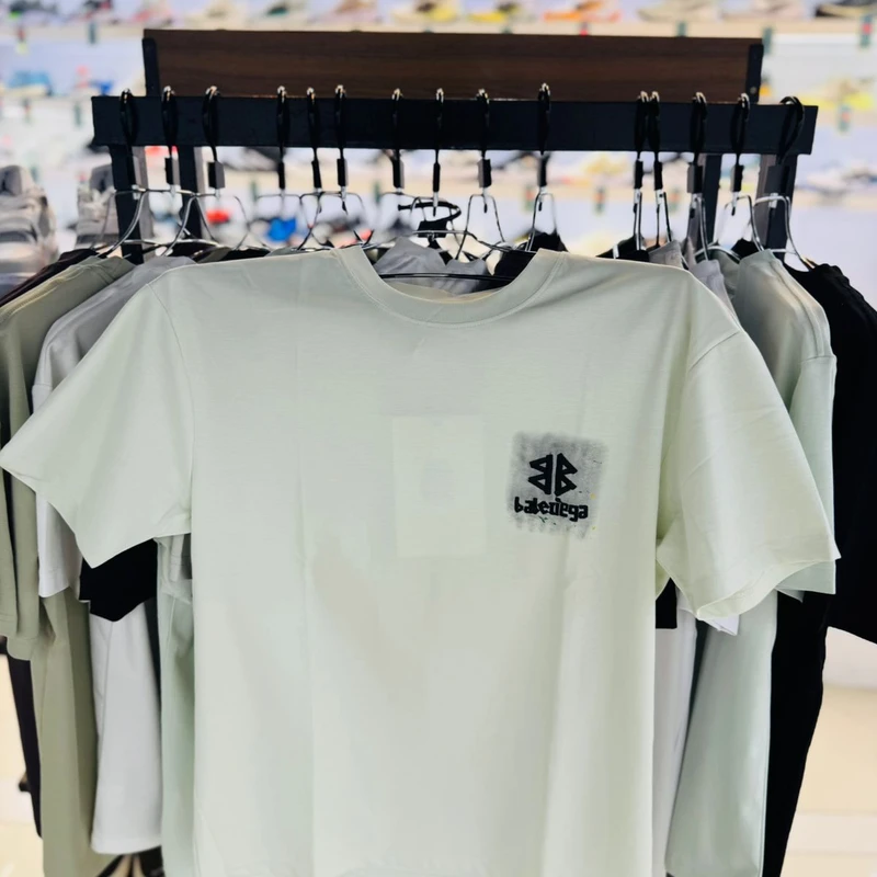 Premium T-shirt (Half)