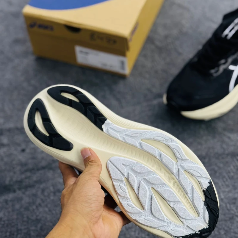 GEL-NIMBUS 27 - Image 4