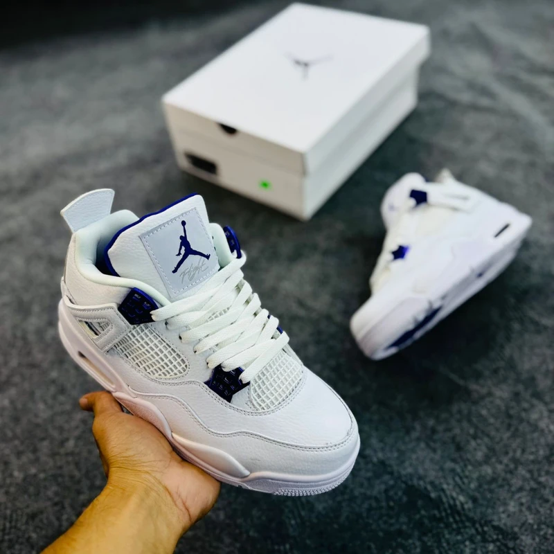 Jordan 4 Retro Metallic Purple