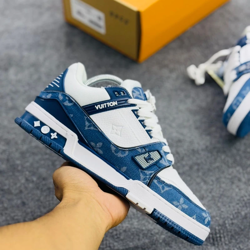 Louis Vuitton LV Trainer White / Blue