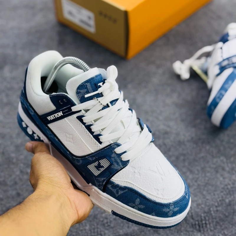 Louis Vuitton LV Trainer White / Blue
