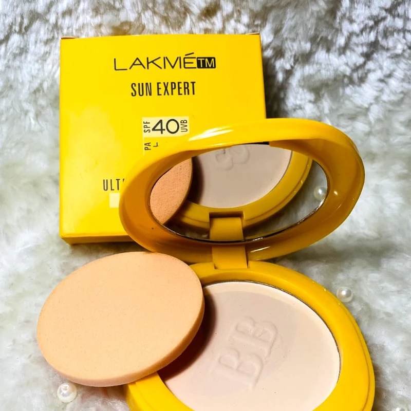 Lakme 9 to 5 Sun Expert Powder Matte SPF40 PA+++ Compact