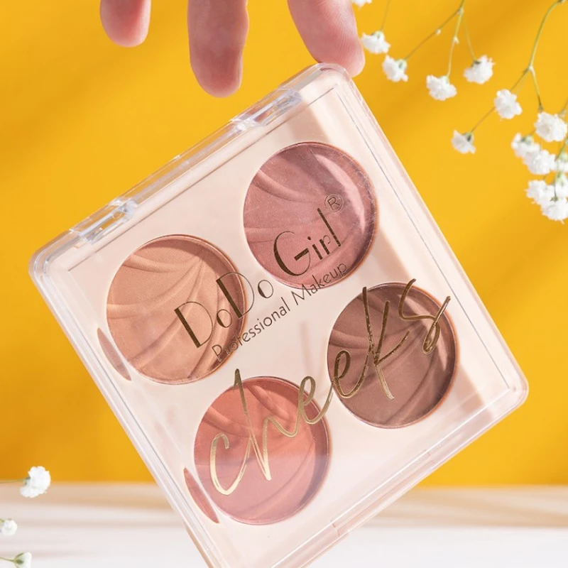DoDo Girl Compact blush with natural effect cheeks