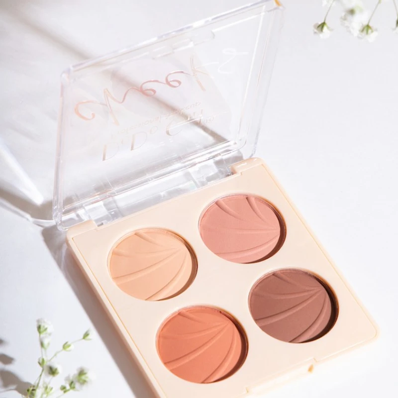 DoDo Girl Compact blush with natural effect cheeks