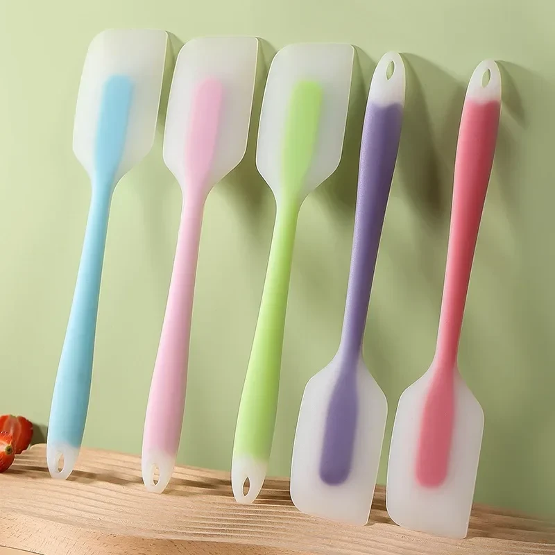 High-Temperature Silicone Spatula  (2 piece)