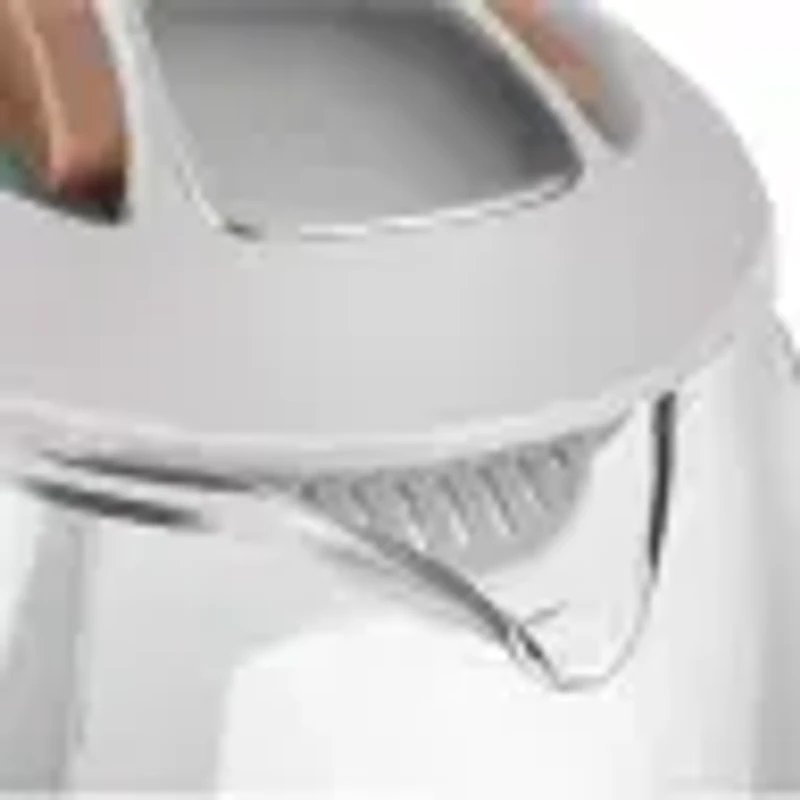Kiam Electric Kettle BL-002 (1.8 L) With Glass kettle - Automatically turns Off - Automatic Over Heat Protection - Image 4
