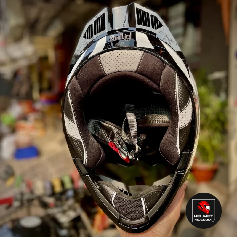 𝐒𝐭𝐞𝐞𝐥𝐛𝐢𝐫𝐝 𝐀𝐢𝐫 𝐒𝐁𝐀-𝟐𝟎 𝗦𝗛𝗜𝗘𝗟𝗗 𝗫 𝐌𝐨𝐝𝐮𝐥𝐚𝐫 𝐅𝐮𝐥𝐥 𝐅𝐚𝐜𝐞 𝐇𝐞𝐥𝐦𝐞𝐭– Glossy Grey/Black, ISI Certified Dual Visor with Inner Sunshield - Image 7