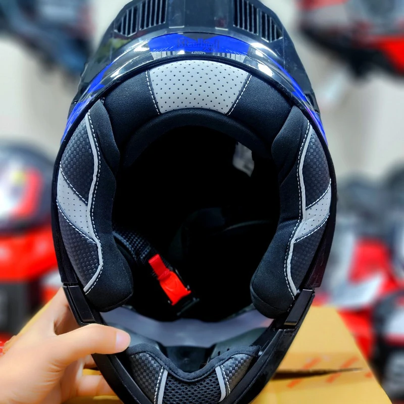 𝐒𝐭𝐞𝐞𝐥𝐛𝐢𝐫𝐝 𝐀𝐢𝐫 𝐒𝐁𝐀-𝟐𝟎 𝗛𝘂𝗻𝘁 𝐌𝐨𝐝𝐮𝐥𝐚𝐫 𝐅𝐮𝐥𝐥 𝐅𝐚𝐜𝐞 𝐇𝐞𝐥𝐦𝐞𝐭 – Glossy Blue/Black, ISI Certified Dual Visor with Inner Sunshield - Image 4