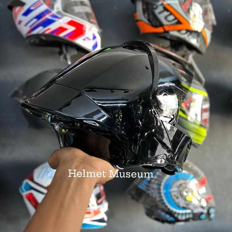 𝐒𝐭𝐞𝐞𝐥𝐛𝐢𝐫𝐝 𝐀𝐢𝐫 𝐒𝐁𝐀-𝟐𝟎 𝐌𝐨𝐝𝐮𝐥𝐚𝐫 𝐅𝐮𝐥𝐥 𝐅𝐚𝐜𝐞 𝐇𝐞𝐥𝐦𝐞𝐭– Glossy Black, ISI Certified Dual Visor with Inner Sunshield & Free Clear Visor - Image 3