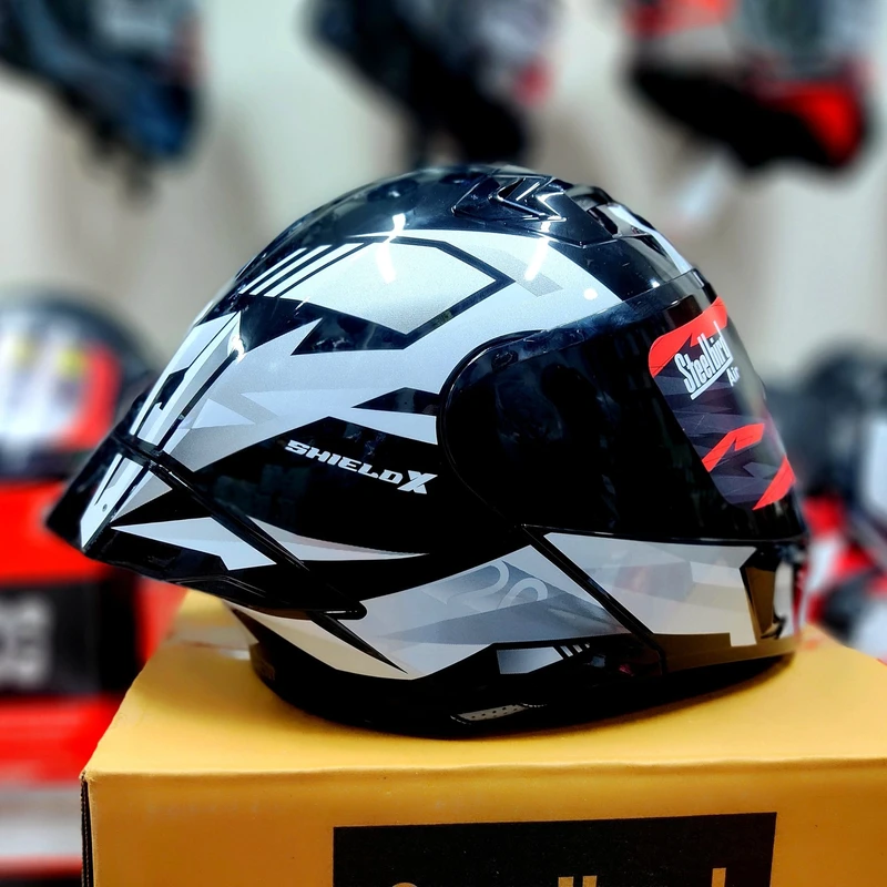 𝐒𝐭𝐞𝐞𝐥𝐛𝐢𝐫𝐝 𝐀𝐢𝐫 𝐒𝐁𝐀-𝟐𝟎 𝗦𝗛𝗜𝗘𝗟𝗗 𝗫 𝐌𝐨𝐝𝐮𝐥𝐚𝐫 𝐅𝐮𝐥𝐥 𝐅𝐚𝐜𝐞 𝐇𝐞𝐥𝐦𝐞𝐭 – Glossy Black/Grey, ISI Certified Free clear Visor with Inner Sunshield