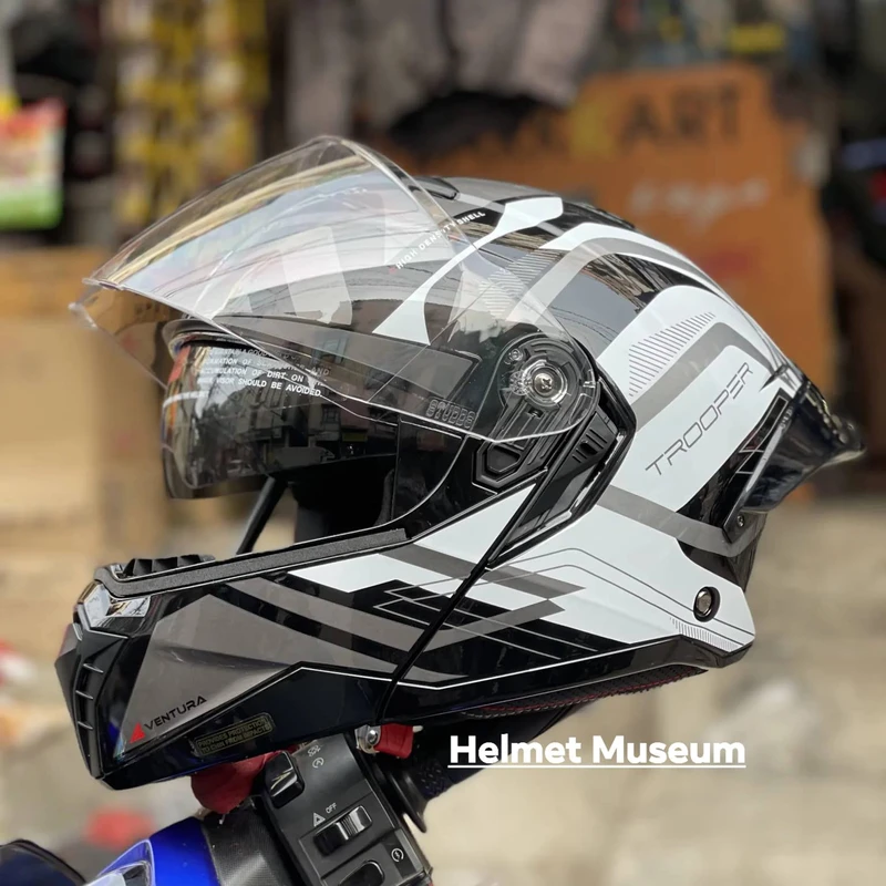 𝗦𝘁𝘂𝗱𝗱𝘀 𝗧𝗿𝗼𝗼𝗽𝗲𝗿 𝗗𝟯 𝗩𝗲𝗻𝘁𝘂𝗿𝗮 Grey White DOT Certified