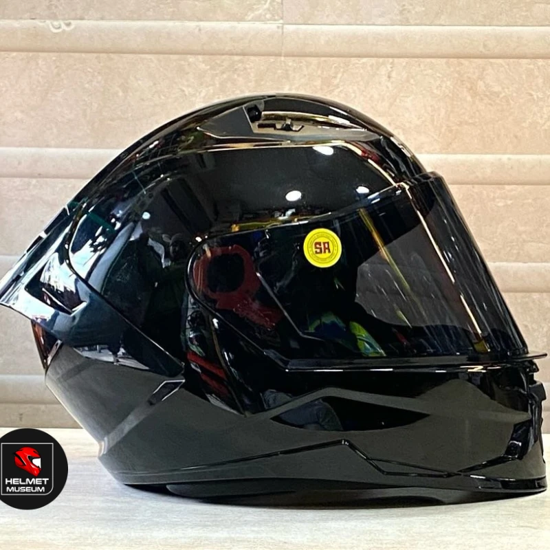 Studds Raider glossy black Full face light weight helmet with Spoiler