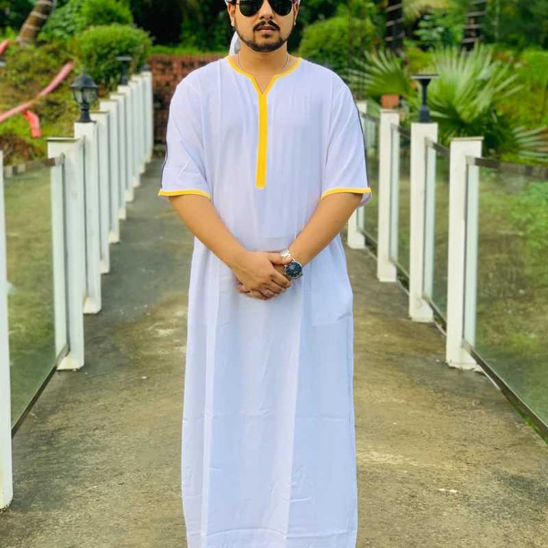 Arabic White Thobe – Pure Elegance