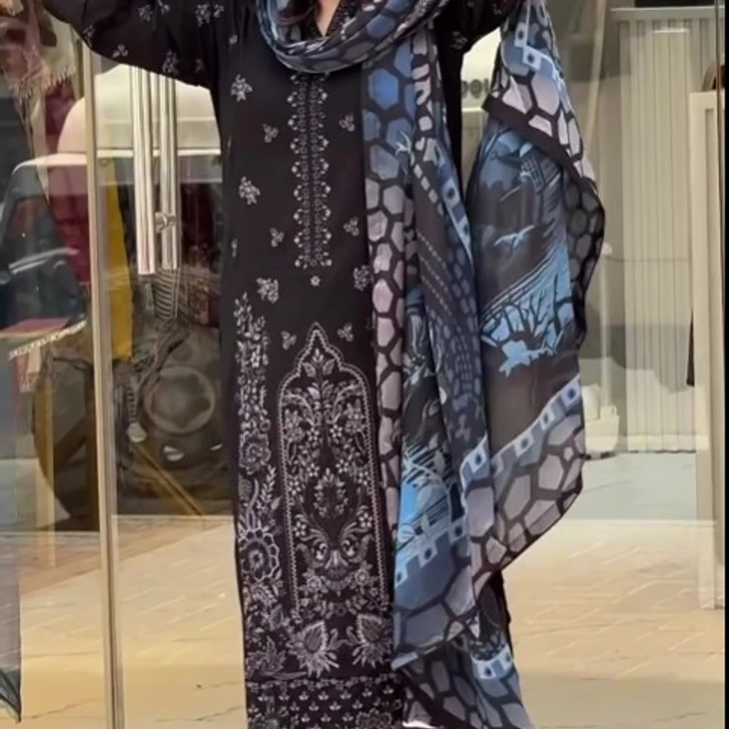 Cotton Three-Piece with 5-Haat Orna | - Image 5