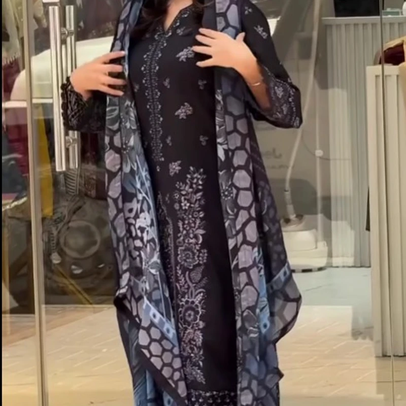 Cotton Three-Piece with 5-Haat Orna | - Image 8