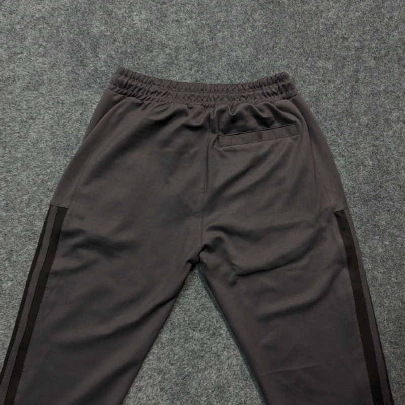 Men’s Relaxed Fit joggers in chai color - Thumbnail 4