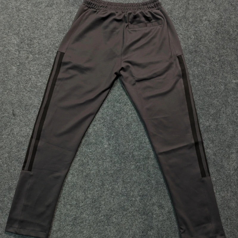 Men’s Relaxed Fit joggers in chai color - Thumbnail 5