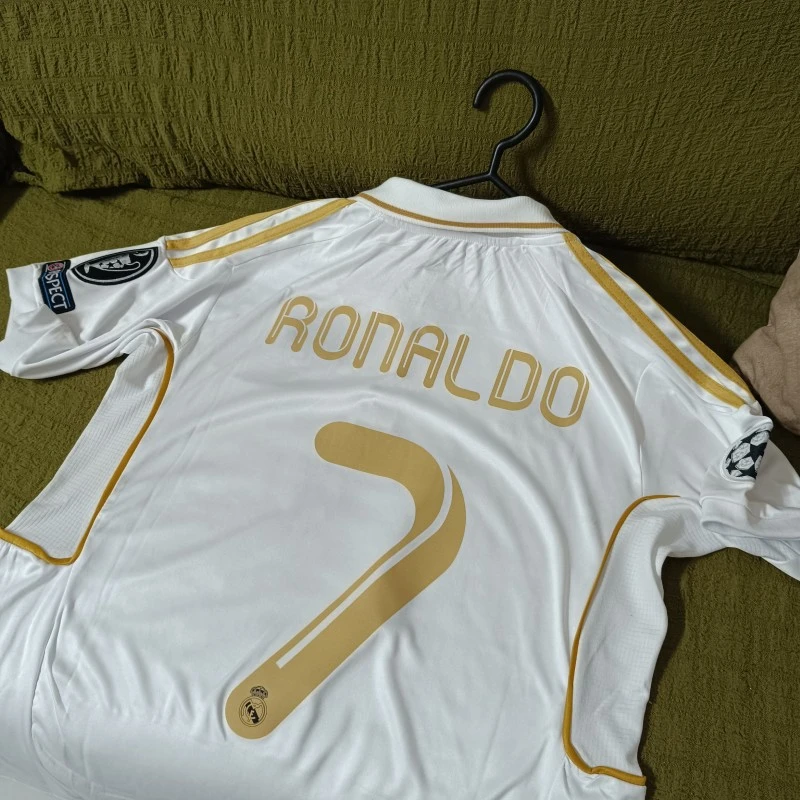 REAL-MADRID-HOME-KIT-2011/2012 - Image 7