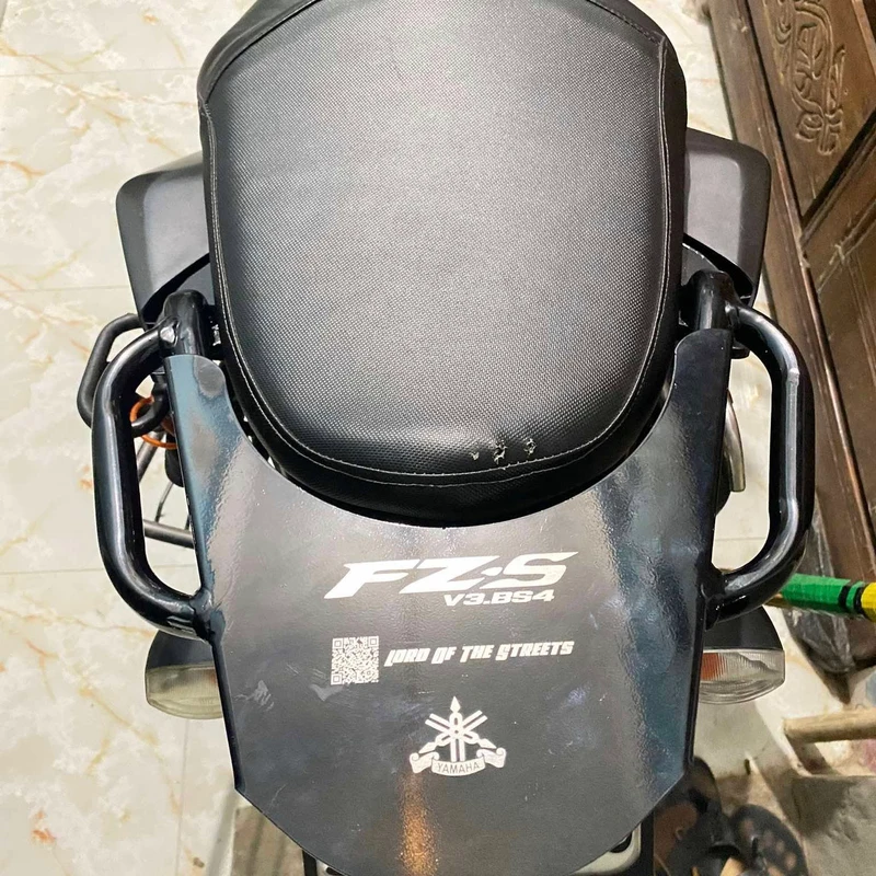 Back Carrier Yamaha-FZ-V4-Premium - Thumbnail 3