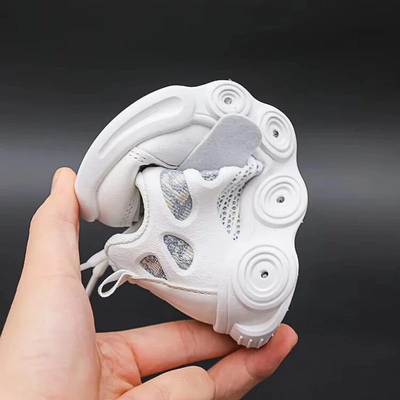 Kids Sneaker Led Lights Boys and Girls Non Slip Running Casual Shoes pure white - Image 5