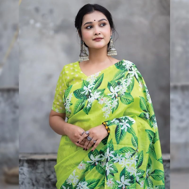 সেমি সিল্ক ডিজিটাল প্রিন্ট শাড়ি - Image 3