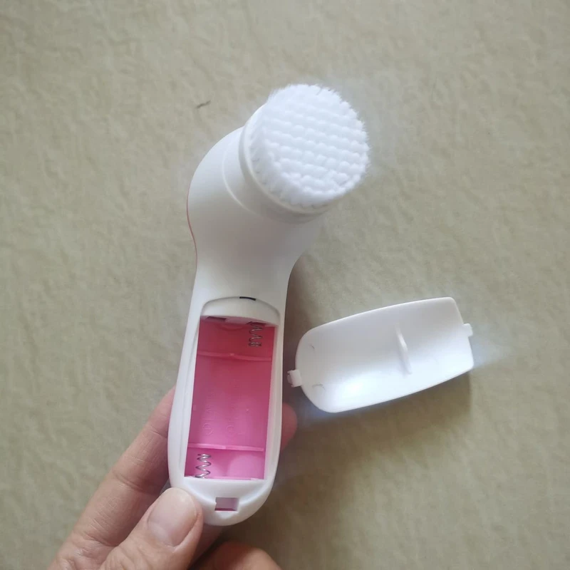 5 in 1 Facial Cleansing Brush Electric Face Wash (Without Bettary) - Image 8