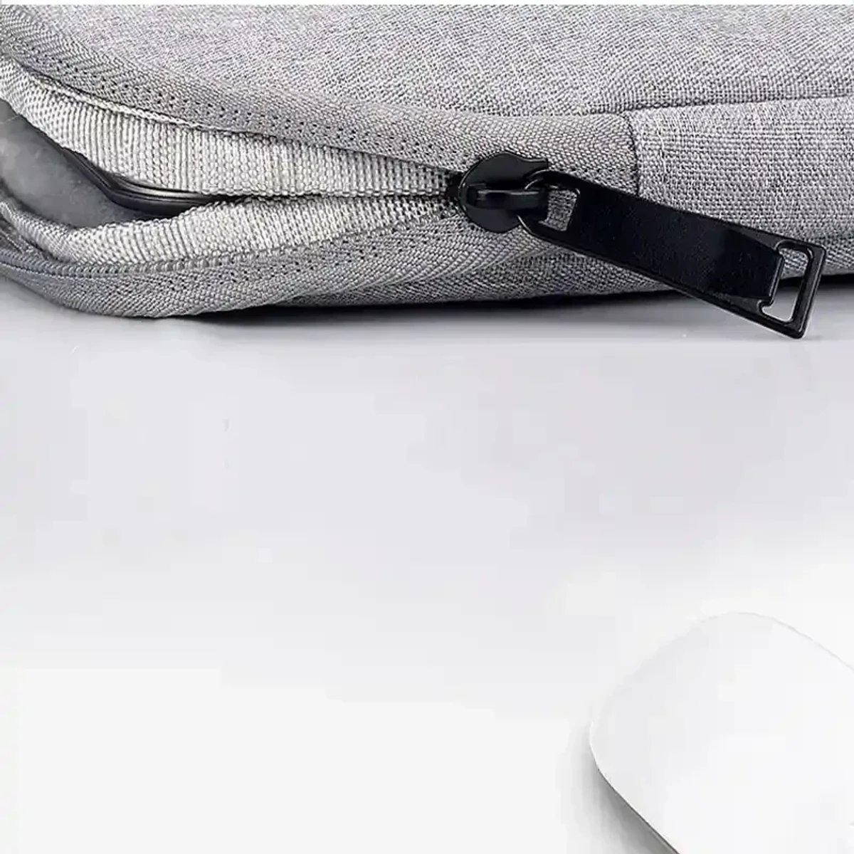 SLEEVE CASE FOR LAPTOP UP TO 15.4 INCHES - Image 6