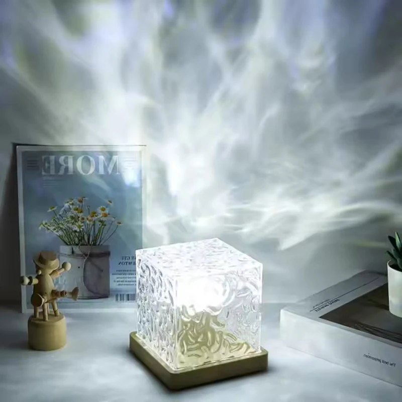 USB Dynamic Water Pattern LED Lamp
