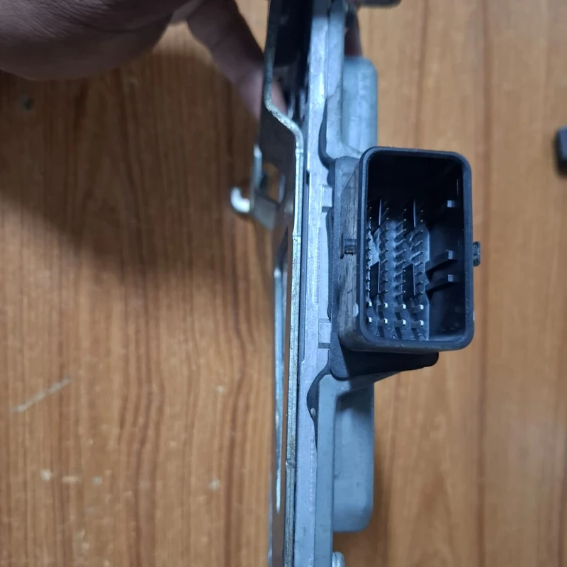 x trail non hybrid with ideal stop and go tcu