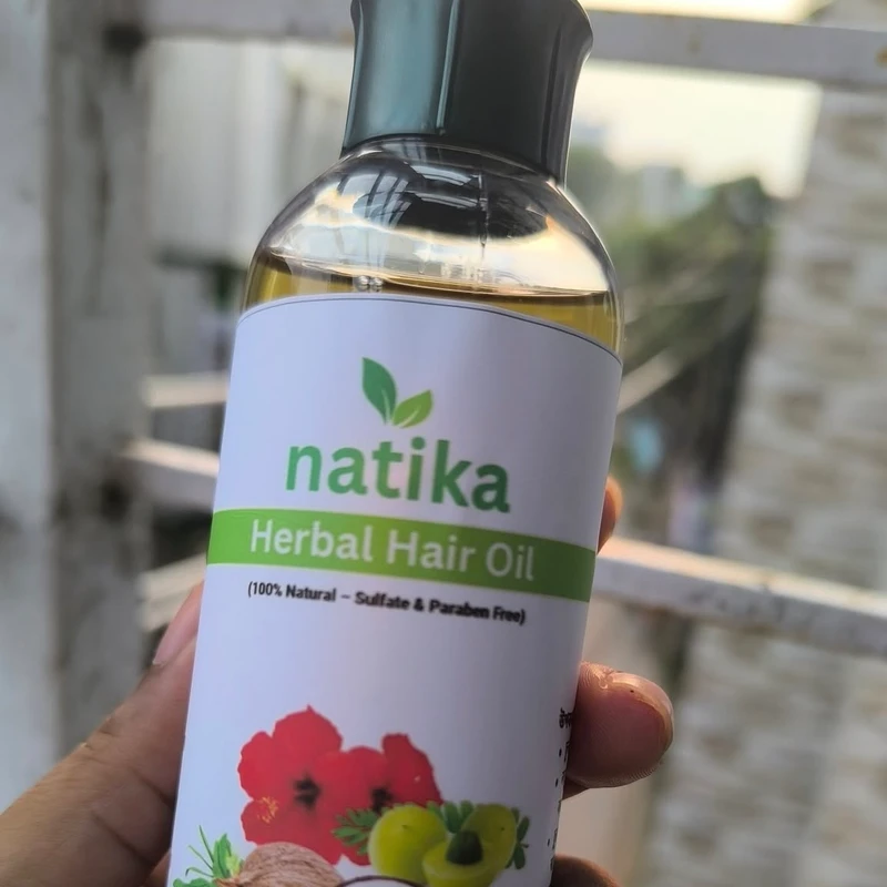 Natika Herbal Hair Oil - Image 4