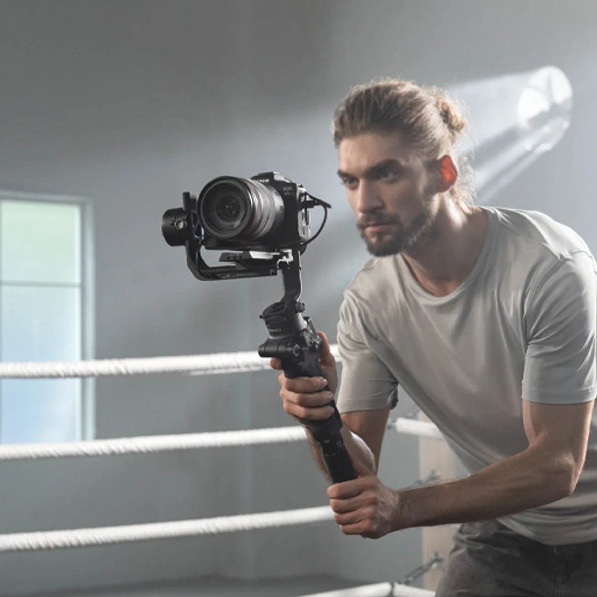 DJI RSC 2 - 3 Axis Gimbal Stabilizer For Mirrorless And DSLR Cameras - Thumbnail 4