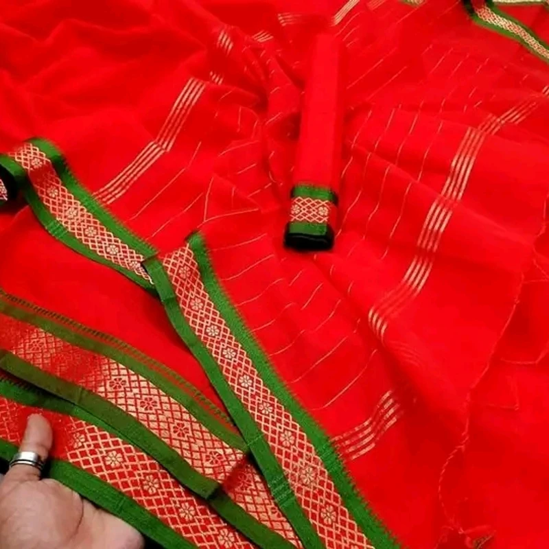 "হাফ সিল্ক নকশি জরি পাইড় শাড়ি