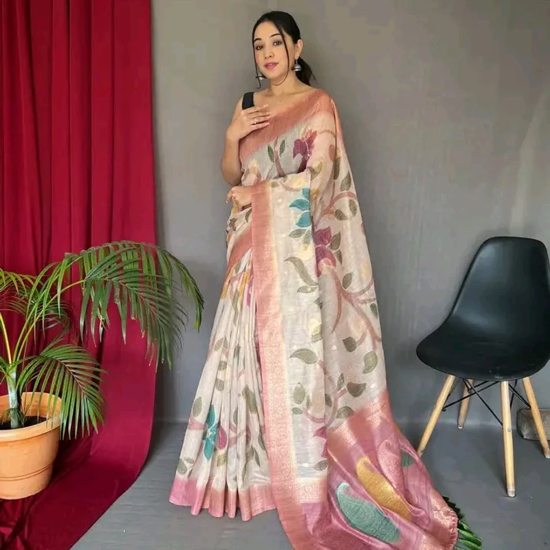 Vaibhavi – Pure Chanderi Silk Saree with 3D Floral Stitch & Zari Pallu - Image 4