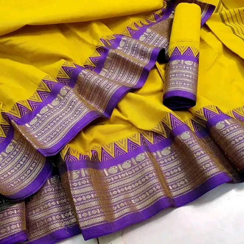 পিওর আড়ং কটন নকশী পাইর শাড়ি (Running ব্লাউজ সহ)