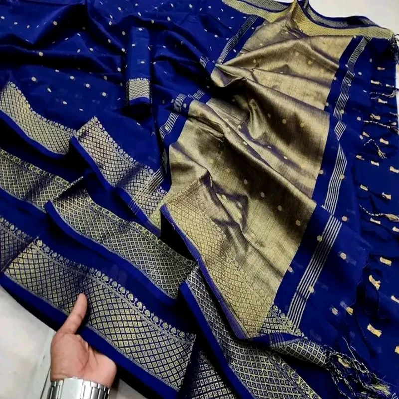 পিওর আড়ংয়ের কটন নকশি পাড় শাড়ি - Image 5