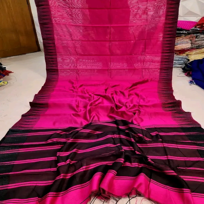 হাফ সিল্ক টেম্পল পাড় শাড়ি - Image 3