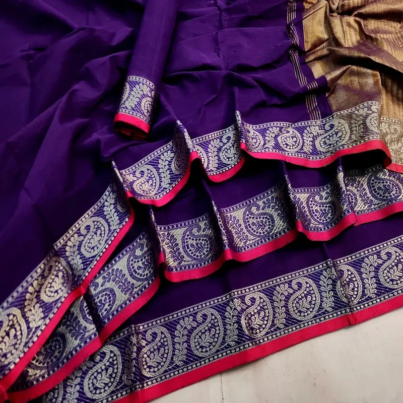 আড়ং কটন নকশি পাড় শাড়ি - Image 8