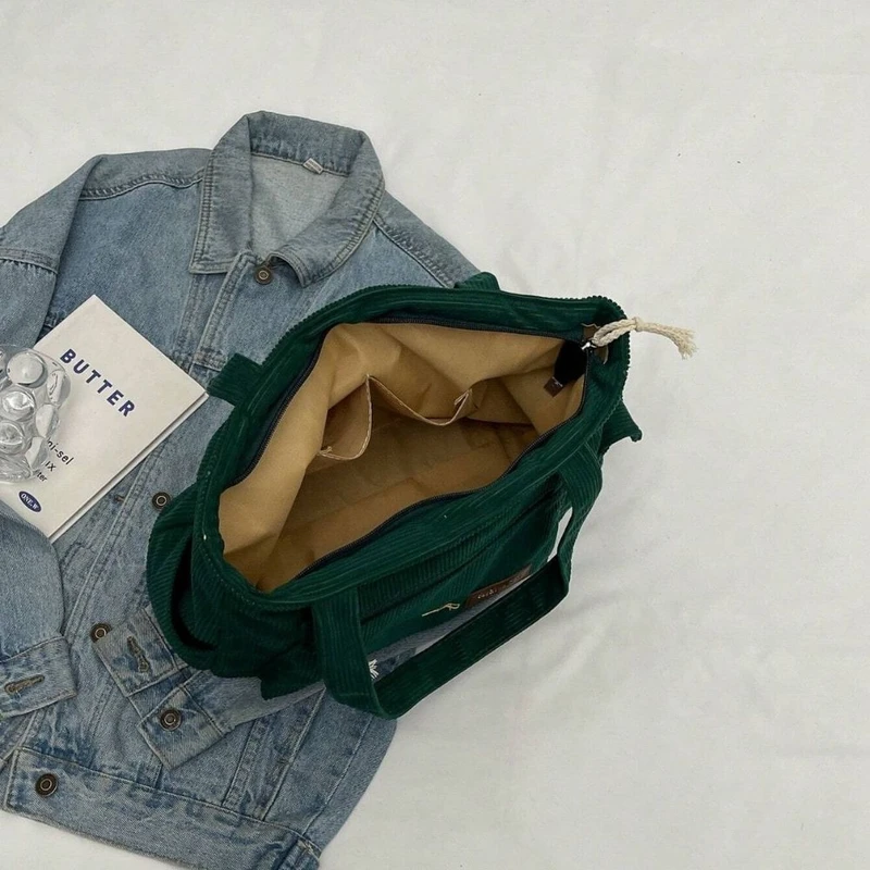 Lightweight Stylish Perfect for Everyday Shoulder Bag - Image 4