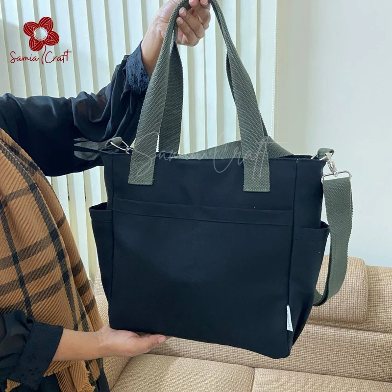 Black Color Large Shoulder Bag With Long Strap - Image 3