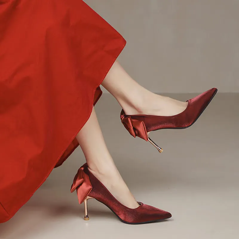 𝐇𝐢𝐠𝐡 𝐇𝐞𝐞𝐥𝐬