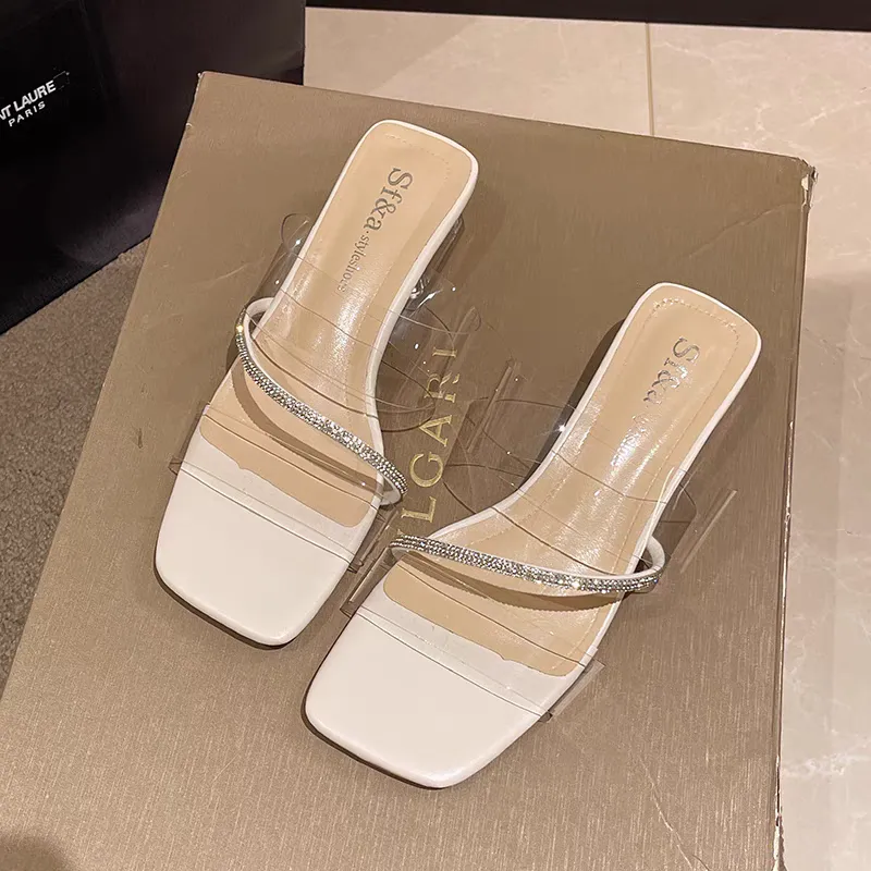 𝐓𝐫𝐚𝐧𝐬𝐩𝐚𝐫𝐞𝐧𝐭 𝐇𝐞𝐞𝐥𝐬