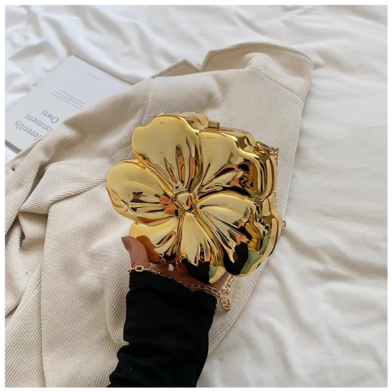 Cross body - Image 5