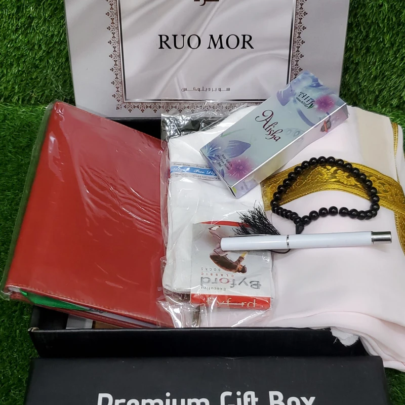Imam Gift Box with Abaya - Image 4