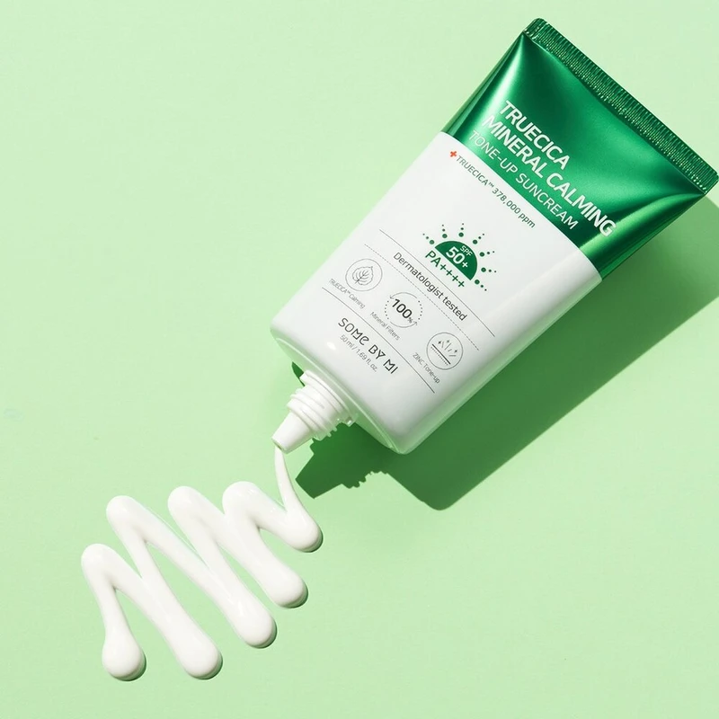 Some By Mi Truecica Mineral Calming Tone-Up Suncream